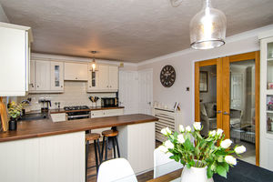 Photo 8- click for photo gallery